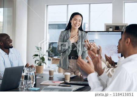 Presentation success, applause or happy business woman, manager or speaker with growth strategy on screen. Asian presenter, wow or people in seminar or conference audience clapping to support ideas Presentation success, applause or happy business woman, manager or speaker with growth strategy on screen. Asian presenter, wow or people in seminar or conference audience clapping to support ideas 118413851