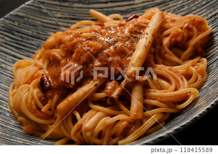 木の子のトマトソースパスタ 118415589