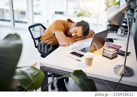 Tired business man sleeping at desk in office with burnout risk, stress problem and relax for low energy. Fatigue, lazy and depressed male employee feeling overworked, bored and bad time management 118416612