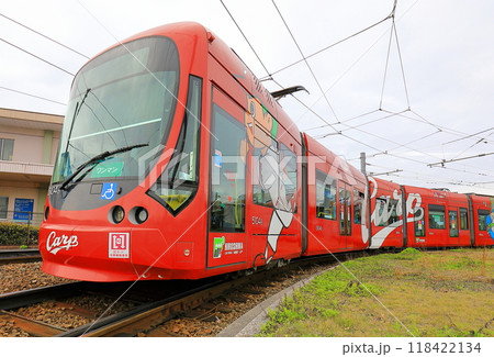 カープラッピング電車 カープラッピング電車 118422134