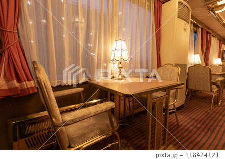 夢空間ダイニングカー夕景車内15 118424121