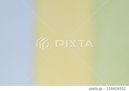 和紙を用いたボケ味の3色配色【背景素材】 118429352