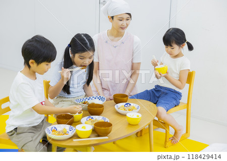 食育 調理実習イメージ 食育 調理実習イメージ 118429414