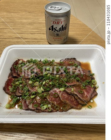 馬肉のたたきで晩酌 馬肉のたたきで晩酌 118431085