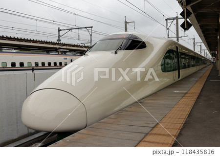 E2系J66編成　200系カラー　本庄早稲田 118435816