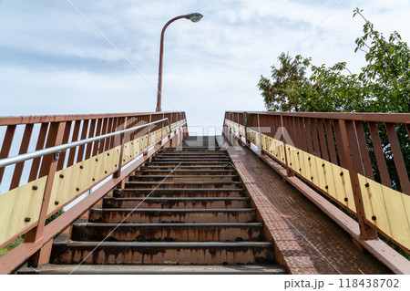 歩道橋 118438702