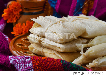 メキシコ料理 タマレスとアトーレ 死者の日のイメージで メキシコ料理 タマレスとアトーレ 死者の日のイメージで 118439633