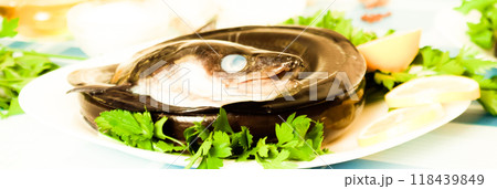 Freshness eel and vegetables on the plate 118439849
