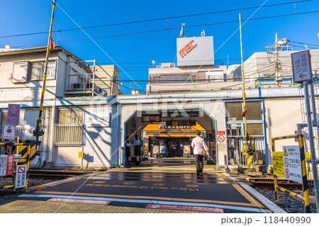 日本の東京都市景観 東急電鉄大井町線 等々力駅などを望む 118440990