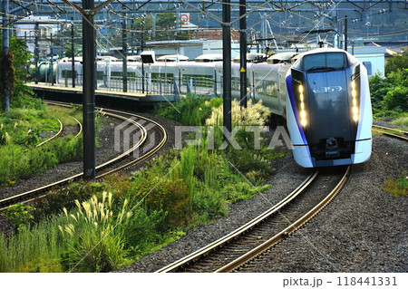 猿橋駅に通過するE353系 猿橋駅に通過するE353系 118441331