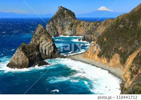 【静岡県】快晴の千貫門と富士山 【静岡県】快晴の千貫門と富士山 118441712