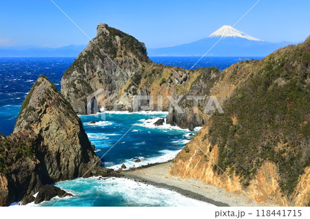 【静岡県】快晴の千貫門と富士山 【静岡県】快晴の千貫門と富士山 118441715