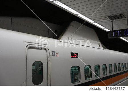 通う 通勤 鉄道駅 118442387