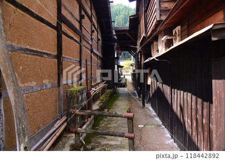 古い町並みが再現された妻籠宿 古い町並みが再現された妻籠宿 118442892