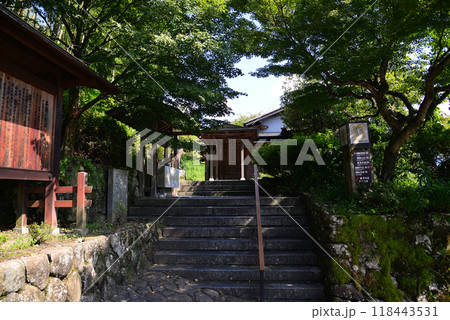 古い町が再現された馬籠宿 古い町が再現された馬籠宿 118443531