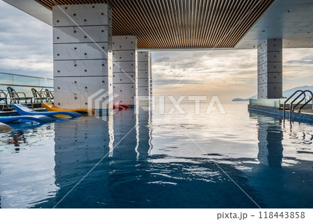 interior of luxury skyscraper hotel with rooftop pool overlooking the sea interior of luxury skyscraper hotel with rooftop pool overlooking the sea 118443858
