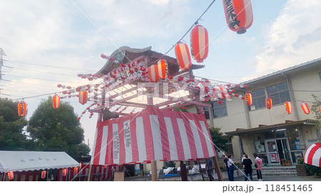 日本のお祭り盆踊り風景 日本のお祭り盆踊り風景 118451465
