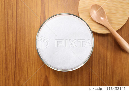 透明容器に入った砂糖 118452143