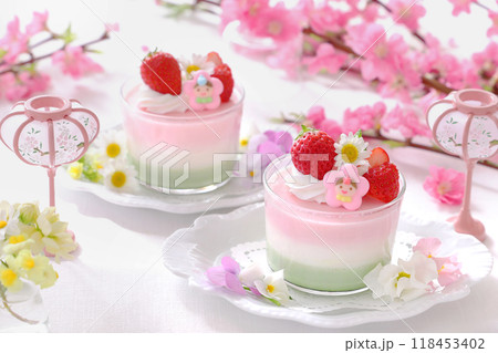 おひな祭り　かわいい3色プリン　3色ゼリー 118453402