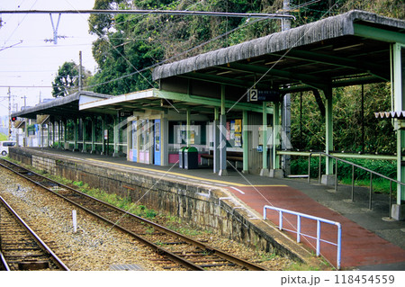 西日本鉄道(西鉄) 香椎花園前駅旧2番乗り場 西日本鉄道(西鉄) 香椎花園前駅旧2番乗り場 118454559