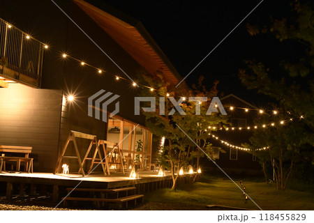 ライトアップされた住宅 ライトアップされた住宅 118455829