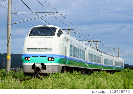 【JR東日本】E653系 特急「しらゆき」〜上沼垂色〜(妙高はねうまライン:春日山〜高田) 【JR東日本】E653系 特急「しらゆき」〜上沼垂色〜(妙高はねうまライン:春日山〜高田) 118456770