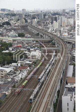 東十条～王子付近を行く京浜東北線・東北線貨物列車 118457436