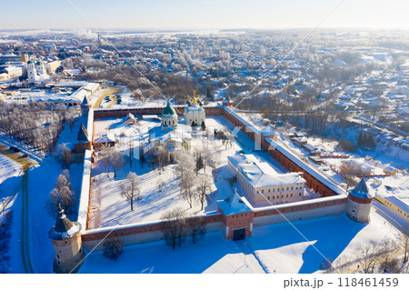 Winter aerial view of ancient fortified Kremlin of Zaraysk 118461459