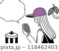 スマートフォンを見る女の子のイラスト 118462403