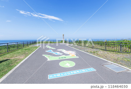 北海道根室市　本土最東端　夏の納沙布岬の風景 118464030