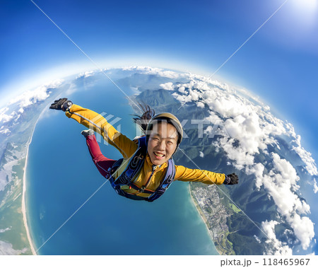 スカイダイビングのイメージ素材 118465967