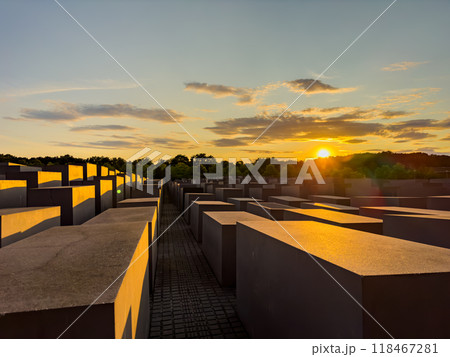 Famous Jewish Holocaust Memorial near Brandenburg Gate in golden evening light Famous Jewish Holocaust Memorial near Brandenburg Gate in golden evening light 118467281