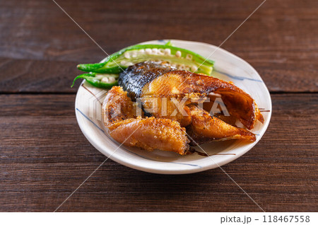 脂がのったニシンの塩焼き 118467558