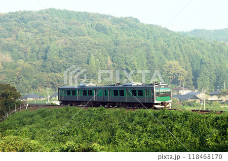 電池で走る烏山線 118468170