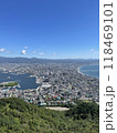 函館山にて日本海と太平洋 118469101