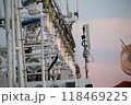 イカ釣り漁船 118469225
