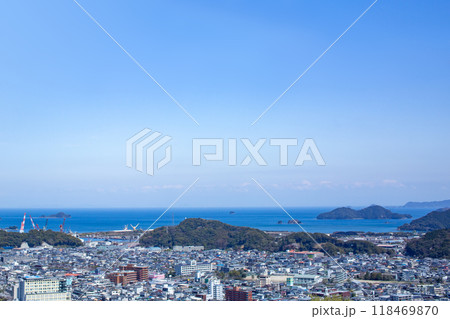 城山から見た佐伯市街地と豊後水道 城山から見た佐伯市街地と豊後水道 118469870