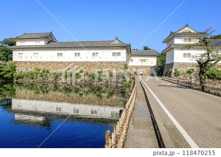 彦根市、国宝彦根城の佐和口多聞櫓 彦根市、国宝彦根城の佐和口多聞櫓 118470255