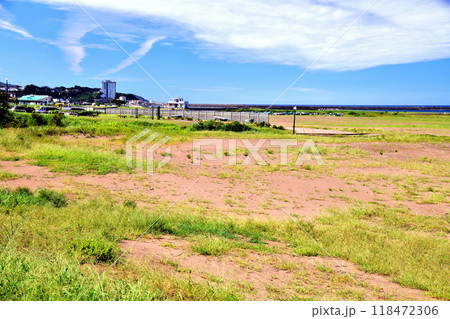 みなとまち海浜公園、柏崎港周辺を望む(新潟県柏崎市)【2024.9】 みなとまち海浜公園、柏崎港周辺を望む(新潟県柏崎市)【2024.9】 118472306