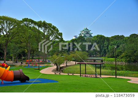 《愛知県》名古屋市　名城公園子どもの広場と名古屋城 118473059