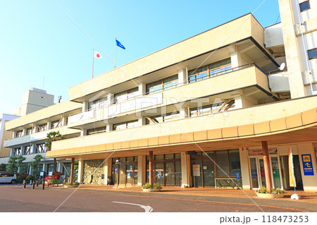 岐阜県美濃加茂市、美濃加茂市役所の風景 118473253