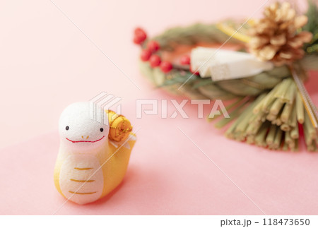 年賀状素材 2025年 巳年 118473650