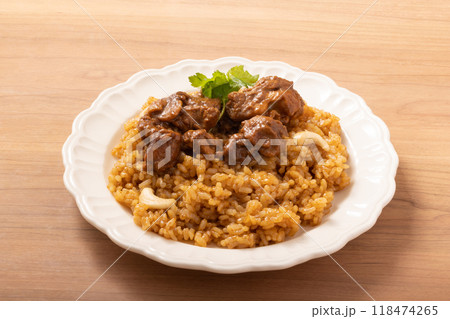 カブサ(中東の炊き込みご飯) カブサ(中東の炊き込みご飯) 118474265