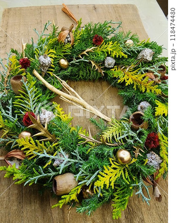 クリスマスリース クリスマスリース 118474480