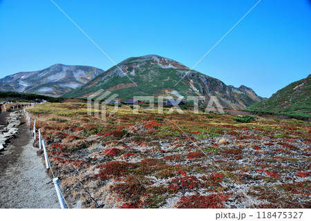 【日本の山小屋】北海道・大雪山・黒岳石室(2011年) 【日本の山小屋】北海道・大雪山・黒岳石室(2011年) 118475327