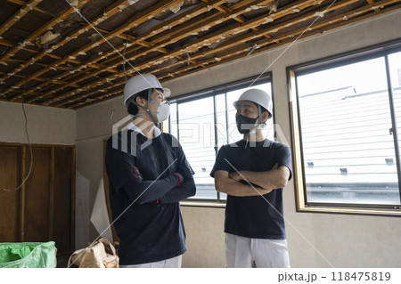 内装解体現場　リノベーション　リフォーム　　　 118475819