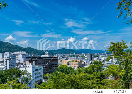 岡山県津山市 津山城から見おろす津山の町並み 岡山県津山市 津山城から見おろす津山の町並み 118475872
