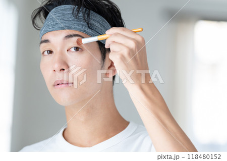 若い男性 美容 メンズビューティー 若い男性 美容 メンズビューティー 118480152