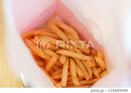 ポテトフライ 118484099