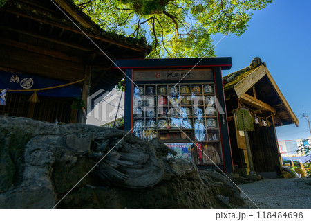 境内にある奉納神社　球磨焼酎「茅葺きの社寺建造物としては唯一の国宝」　青井阿蘇神社（国宝）(人吉市) 118484698